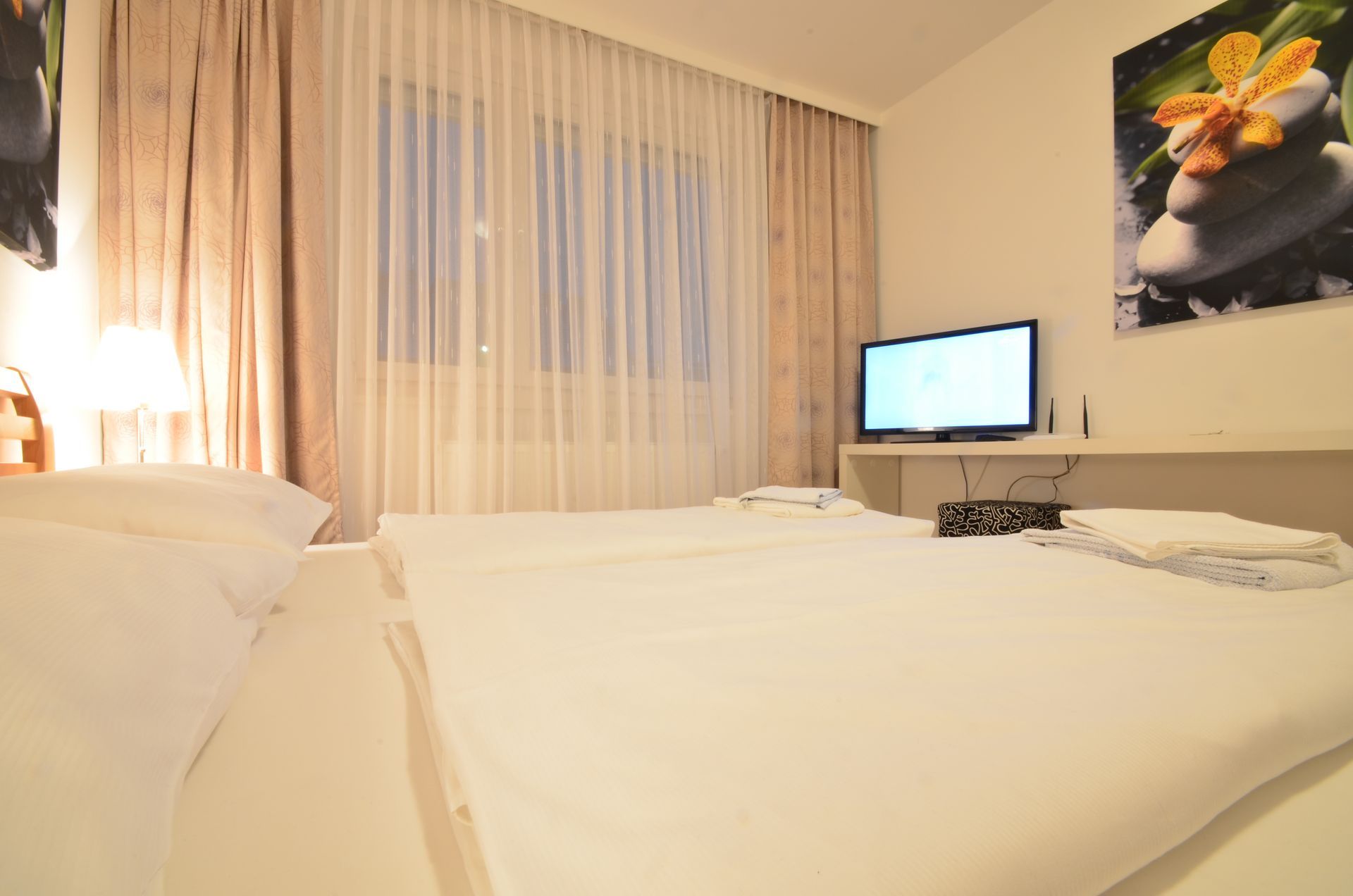 Wohn-/Schlafraum mit Kitchenette