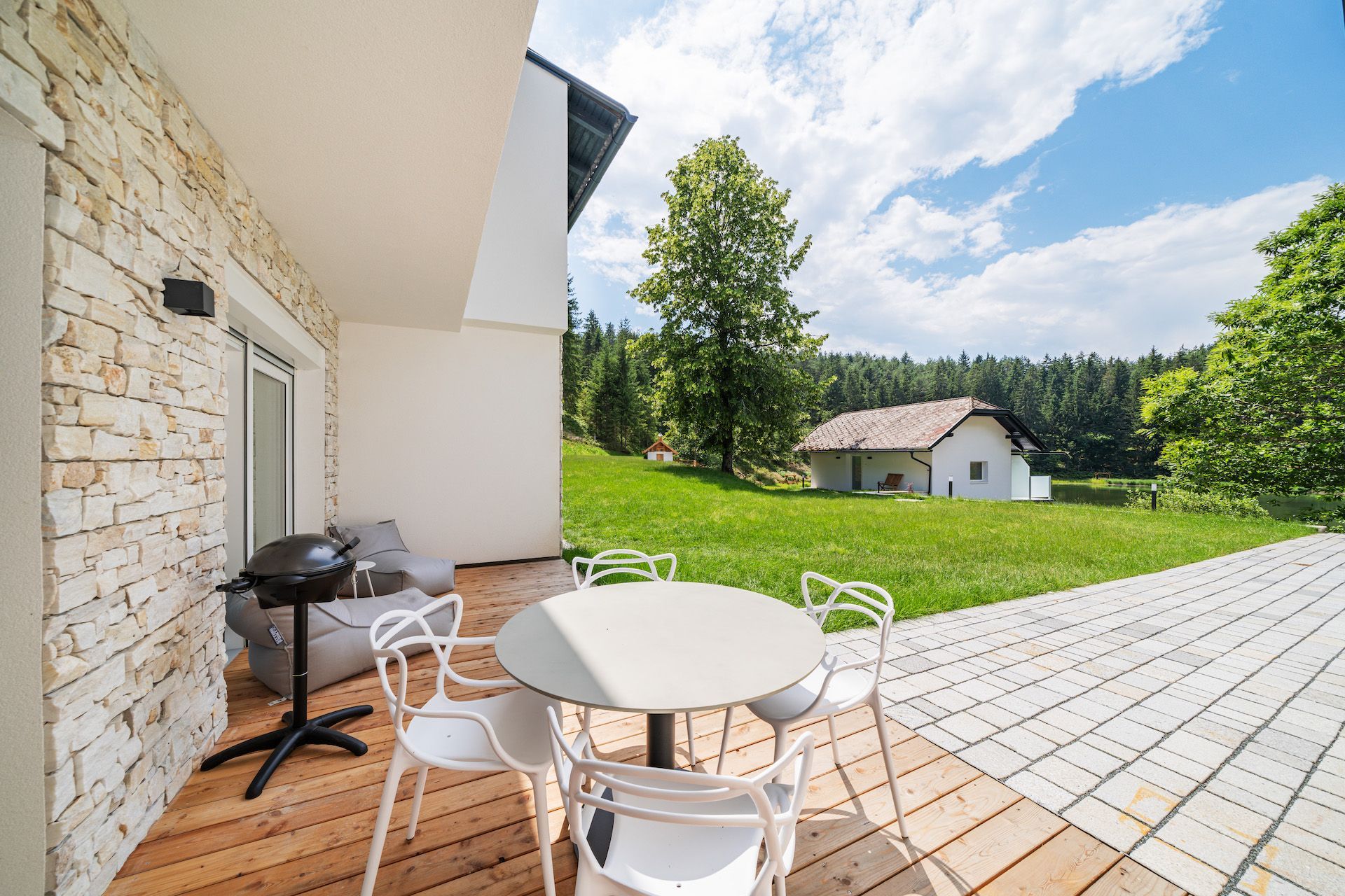 resort kärnten-airbnb mit seezugang-apartment am see-apartment kärnten-ferienapartment kärnten-ferienwohnung kärnten-kärnten ferienwohnung-fewo kärnten-unterkunft kärnten-ferienwohnung in kärnten-urlaub kärnten ferienwohnung-apartment kärnten se