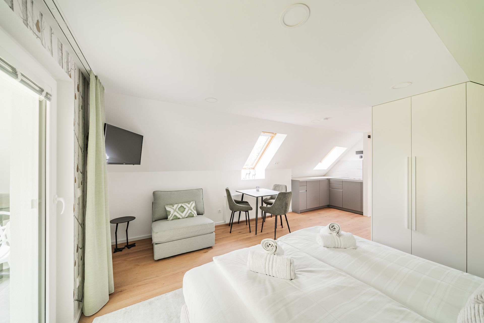 resort kärnten-airbnb mit seezugang-apartment am see-apartment kärnten-ferienapartment kärnten-ferienwohnung kärnten-kärnten ferienwohnung-fewo kärnten-unterkunft kärnten-ferienwohnung in kärnten-urlaub kärnten ferienwohnung-apartment kärnten se