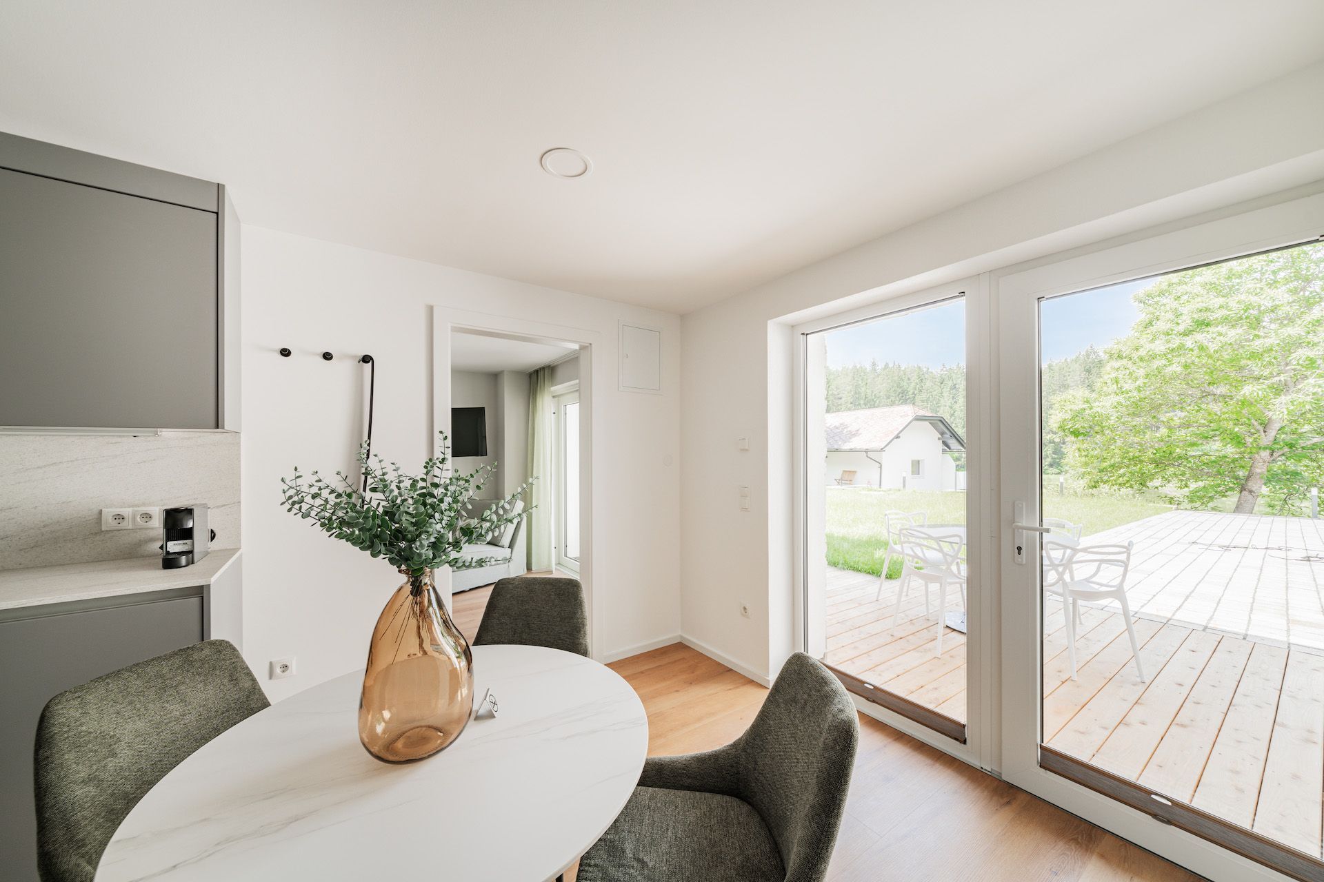 resort kärnten-airbnb mit seezugang-apartment am see-apartment kärnten-ferienapartment kärnten-ferienwohnung kärnten-kärnten ferienwohnung-fewo kärnten-unterkunft kärnten-ferienwohnung in kärnten-urlaub kärnten ferienwohnung-apartment kärnten se