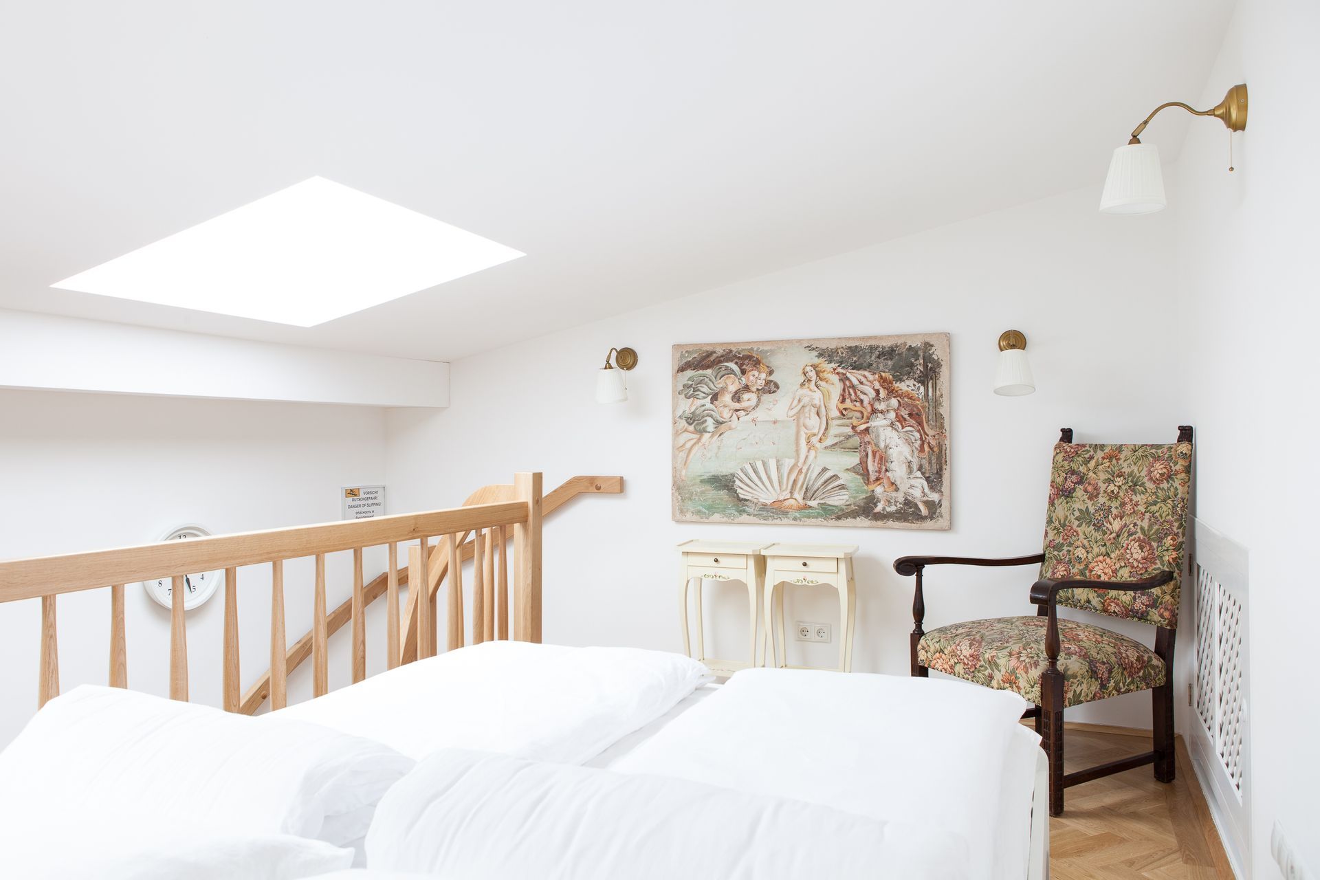 Doppelbett im Schlafbereich